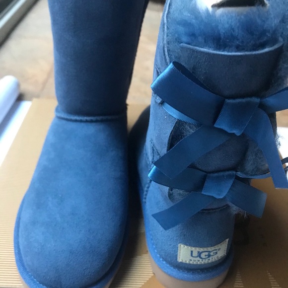 UGG Bailey Bow II - Size 6 - Blue Jay - NIB - Picture 3 of 10